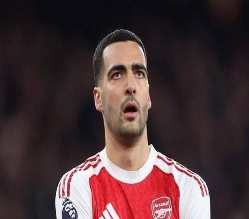 DO：梅里諾預計將缺陣較長時間，阿森納在考察轉(zhuǎn)會市場