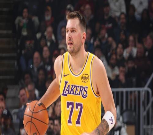 東契奇交易1周年！若湖人現(xiàn)在送走他能換哪些籌碼美媒列4大方案