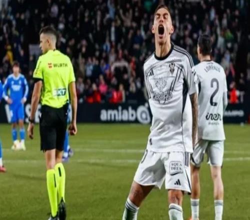 國(guó)王杯絕殺皇馬前鋒：球衣準(zhǔn)備裝裱起來(lái)踢巴薩要拖點(diǎn)球大戰(zhàn)