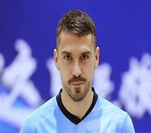 斯坦丘讓大連保級(jí)無(wú)憂(yōu)，上限看第5外援，馬萊萊還不進(jìn)球夏窗難留