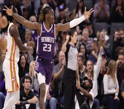 國王將施羅德和埃利斯交易至騎士，引發(fā)球迷對球隊未來的強(qiáng)烈不滿