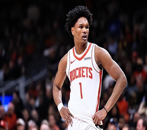 火箭球迷還是太耐心了，阿門的進(jìn)步幅度其實(shí)并沒(méi)有那么快