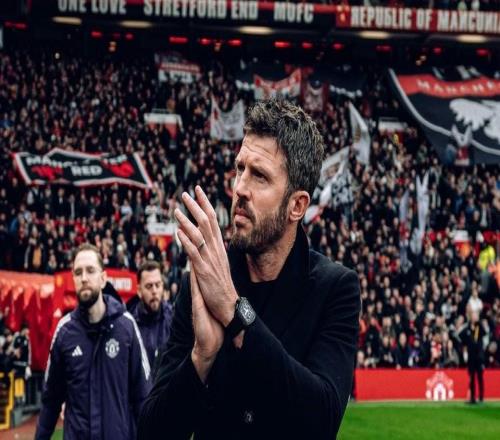 執(zhí)教曼聯(lián)前5場聯(lián)賽贏下4場，卡里克成隊史第三人