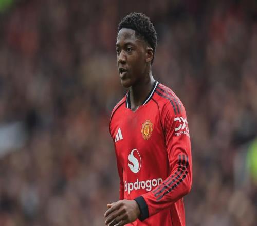 32絕殺富勒姆！曼聯(lián)3連勝！卡里克是摘了桃子還是證明了自己