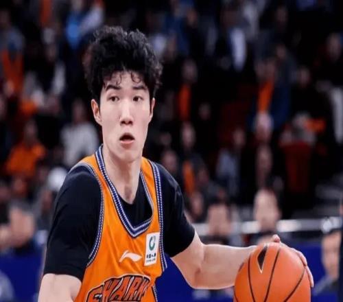 上海11480戰(zhàn)勝南京球員評(píng)價(jià)：4人滿分，5人及格，3人低迷