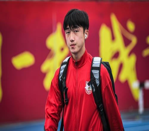 中超變天了深圳新鵬城又簽下一名國腳，“零罰分”優(yōu)勢(shì)沖擊亞冠