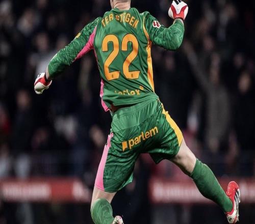 記者：特爾施特根肌肉受傷或缺席兩個(gè)月，也有可能重返巴薩