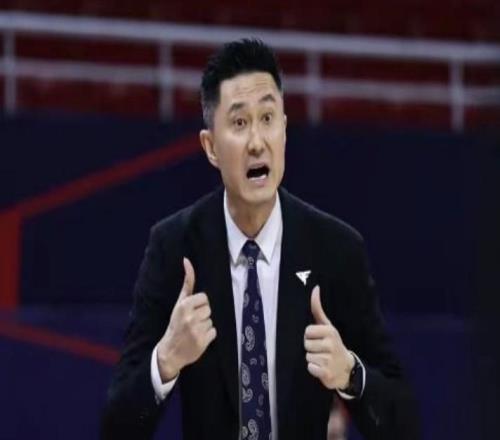 杜鋒：輸球還是我們自己做得不好，16%的三分命中率怎么贏