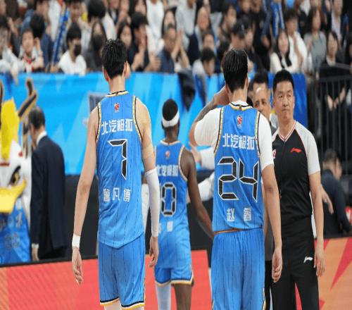 最后3分鐘110！青島2分險勝北京米奇31分段昂君8記三分