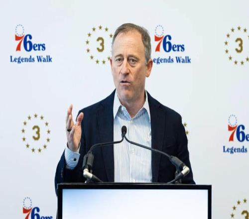  愛潑斯坦的名單里，有體育圈多少事？