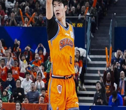 劉煒之后，上海男籃終于迎來了新的后場(chǎng)核心