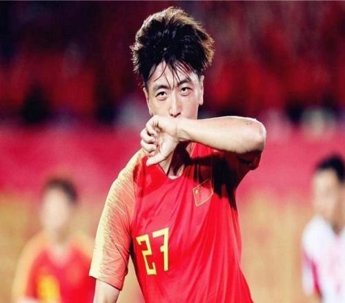 里皮率隊(duì)打爆日本當(dāng)時(shí)恒大國(guó)足+艾克森孔卡卡馬喬瞧不上國(guó)腳