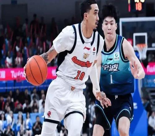 廣東東陽(yáng)光隊(duì)客場(chǎng)不敵寧波隊(duì)杜鋒：思想不夠重視就會(huì)是這樣的結(jié)果