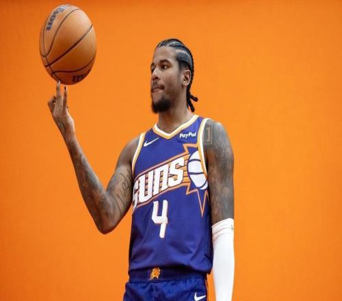 又不打了！離開(kāi)火箭，他徹底淪為老病號(hào)