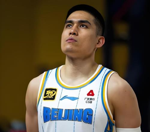 輸給青島2分！北京隊(duì)3人表現(xiàn)糟糕，要為輸球買單