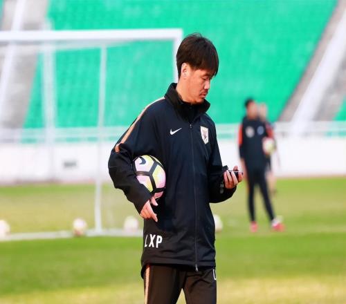 李霄鵬為何從海牛下課后，至今都沒有找好新東家，背后原因找到了