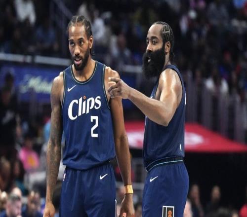 倫納德談哈登離隊(duì)傳聞：尊重他的決定，無(wú)論怎樣我們都是兄弟