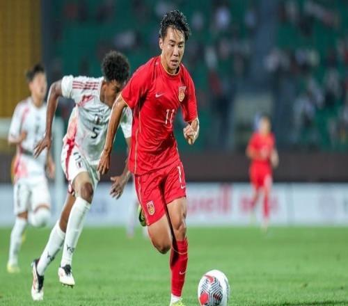 董路：17歲國足新星能進(jìn)皇馬巴薩身體技術(shù)速度俱佳中國09第一人