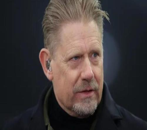 舒梅切爾：曼聯(lián)利物浦怎么會(huì)沒(méi)發(fā)現(xiàn)范德芬，他也太出色了