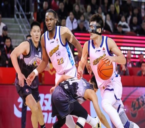 CBA一夜兩大超級(jí)大冷門！全聯(lián)盟第1輸給第13：山東23分逆轉(zhuǎn)失敗