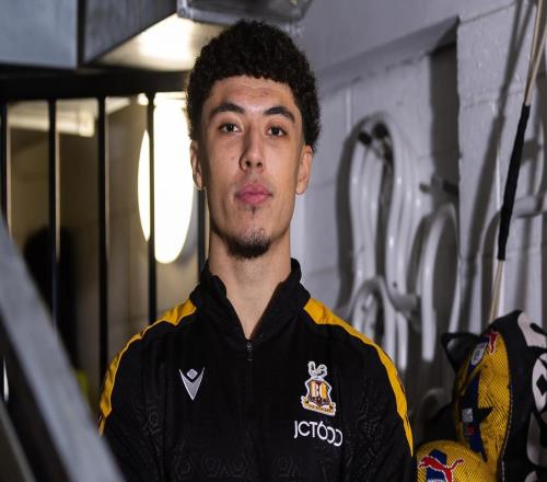 官方：英甲布拉德福德城租借簽下曼聯(lián)19歲前鋒惠特利