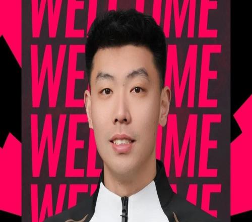 官方：原青島海牛前鋒馮伯元加盟陜西聯(lián)合