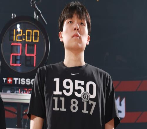 開拓者選中楊瀚森僅評D！美媒解析挑戰(zhàn)+定位：兩年后值得重新評估