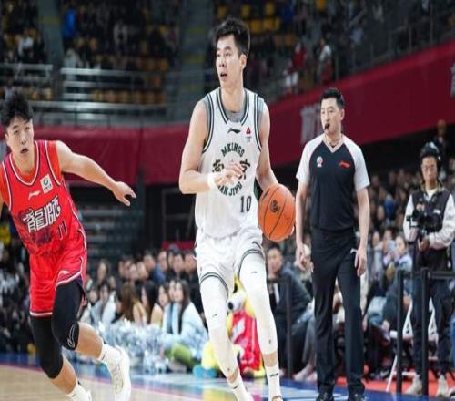 本賽季常規(guī)賽第一階段即將打完！這五名本土球員的實力堪比外援