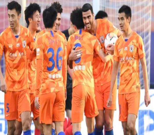 津門(mén)虎前場(chǎng)又迎來(lái)一條新大魚(yú)，曾跟吳興涵齊名，多次入選國(guó)足