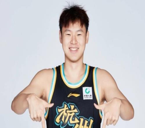 爆冷輸吉林！王博純犯錯(cuò)！用人+暫停一塌糊涂，上全華班都能贏！