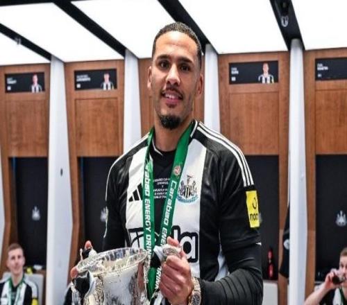 拉塞爾斯離開紐卡，加盟萊斯特城