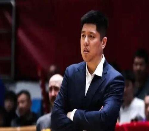 太離譜！山西打四川，末節(jié)比分69，網(wǎng)友這是職業(yè)球員干的事