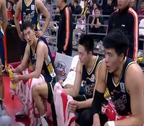 雖敗猶榮，廣東隊(duì)?wèi)K敗上海卻收重大喜訊，朱芳雨早有準(zhǔn)備