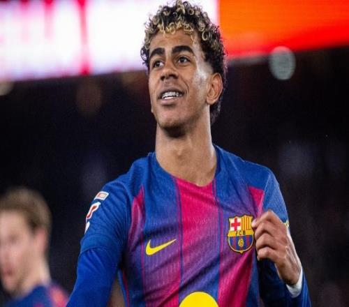 亞馬爾破僵局阿勞霍頭槌，巴薩21阿爾瓦塞特，衛(wèi)冕冠軍晉級四強