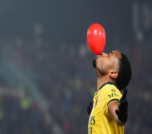 首輪告負(fù)后14勝8平，米蘭已在意甲聯(lián)賽保持22輪不敗