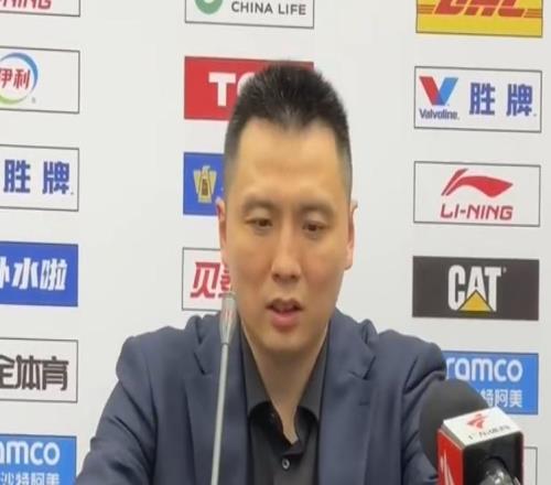 勝廣東發(fā)布會！盧偉總結(jié)第3節(jié)被追分，滿意第1階段，白邊致謝信任