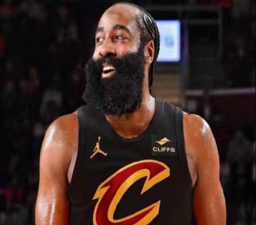 哈登否認申請交易，稱自己離開是幫助快船獲得重建籌碼