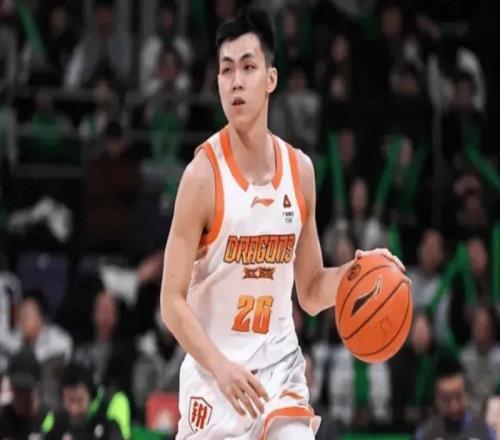 男籃官宣21人集訓(xùn)！廣東3人入選，龐崢麟徐昕如愿出現(xiàn)，周琦缺席