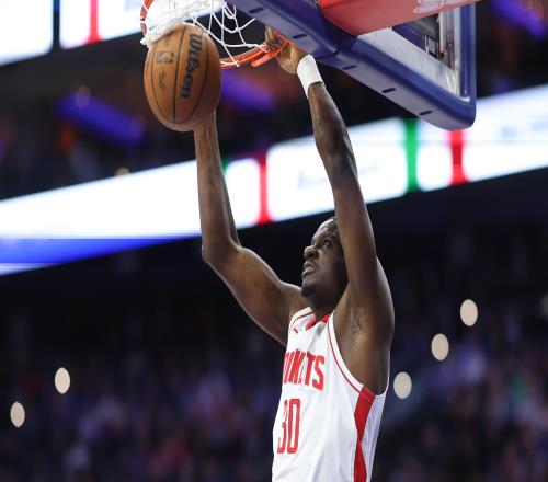 轟10+7+2！我能代替亞當(dāng)斯，卡佩拉賽后做出承諾，火箭也別無選擇