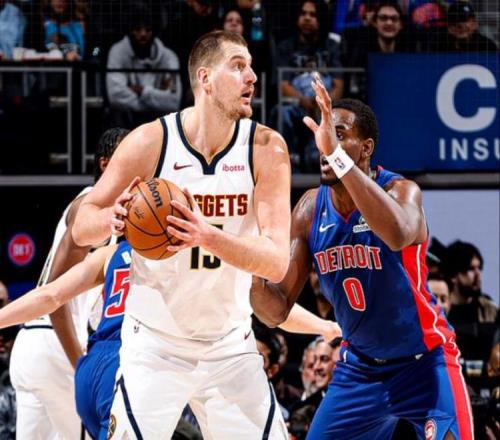 活塞拒逆轉(zhuǎn)！康寧漢姆29+10，約基奇24+15全隊最低，穆雷32分13罰