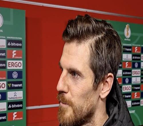 霍夫曼談德國杯半決賽或?qū)?zhàn)拜仁：想奪冠就必須擊敗最強(qiáng)球隊