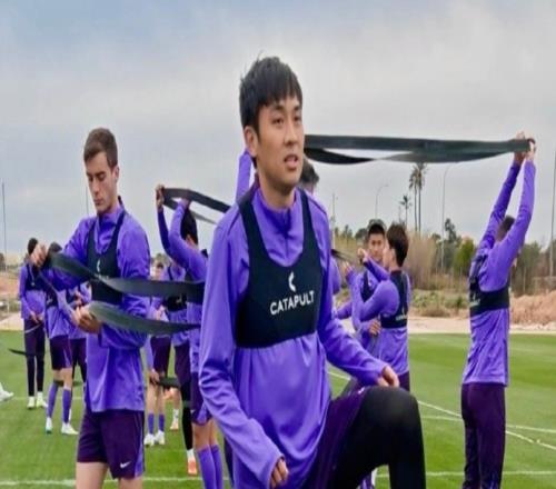 中超轉(zhuǎn)會(huì)新消息：泰山隊(duì)大洗牌，3大國(guó)腳離隊(duì)，王大雷再成1號(hào)門(mén)將