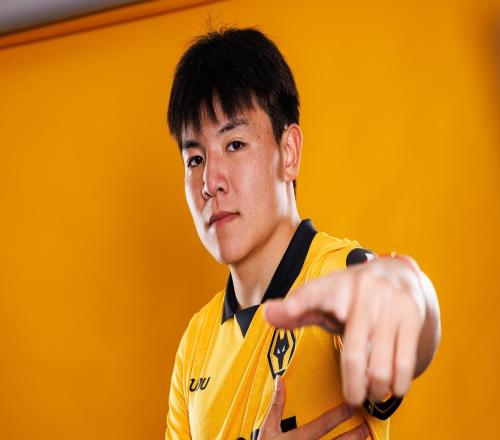 博主：英職業(yè)轉(zhuǎn)會窗已關(guān)閉，若徐彬仍是自由身則還有轉(zhuǎn)會機會