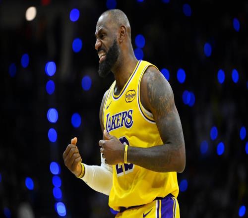 湖人1日內(nèi)5喜臨門(mén)，詹姆斯再創(chuàng)2大神級(jí)紀(jì)錄