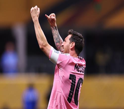 C羅是你的最強隊友嗎皇馬舊將：不是！梅西才是！