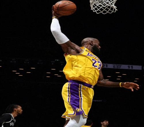 一場125109，讓西部第五易主，湖人輕松擊退弱旅，罰球丟太多！