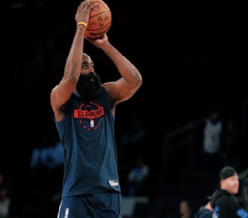 NBA溫情時刻：哈登依舊去快船隊訓練，并且和工作人員道別！