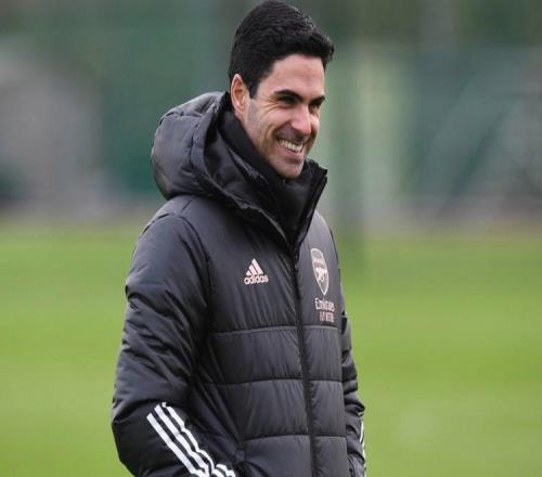 英超三強(qiáng)搶人！阿森納、切爾西、曼城齊追紐卡核心