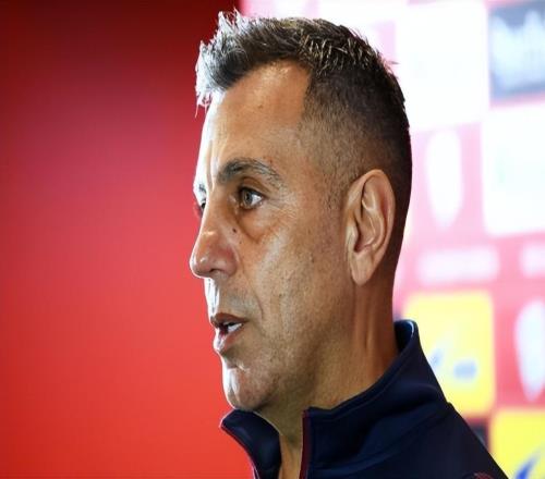 喜訊！浙江隊(duì)敲定歐冠級(jí)別中場(chǎng)神將19場(chǎng)6球3助攻中超爭(zhēng)冠或變天