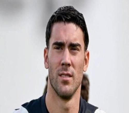 跟隊(duì)：尤文目前沒計(jì)劃和DV9會(huì)面談續(xù)約，米蘭在關(guān)注但尚未報(bào)價(jià)